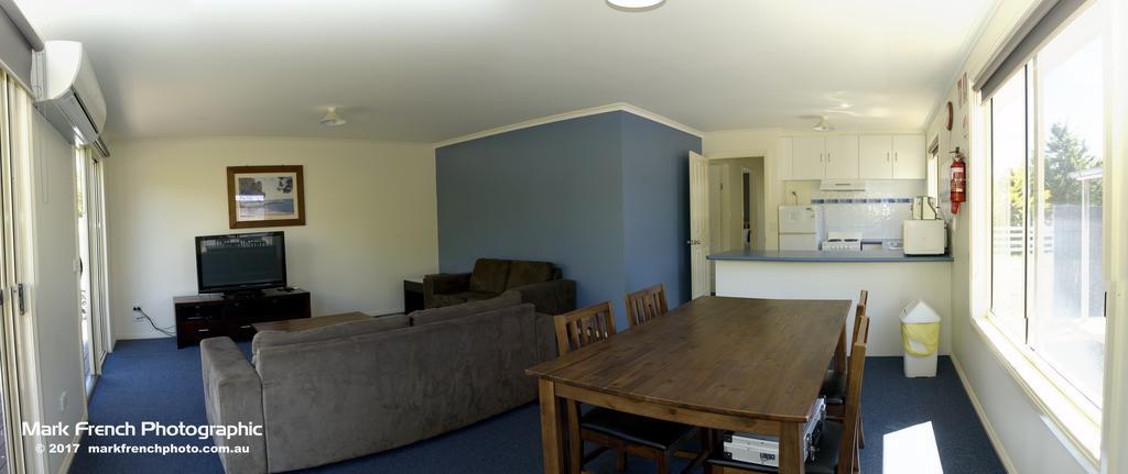 Woodbyne Resort Wimbledon Heights Buitenkant foto