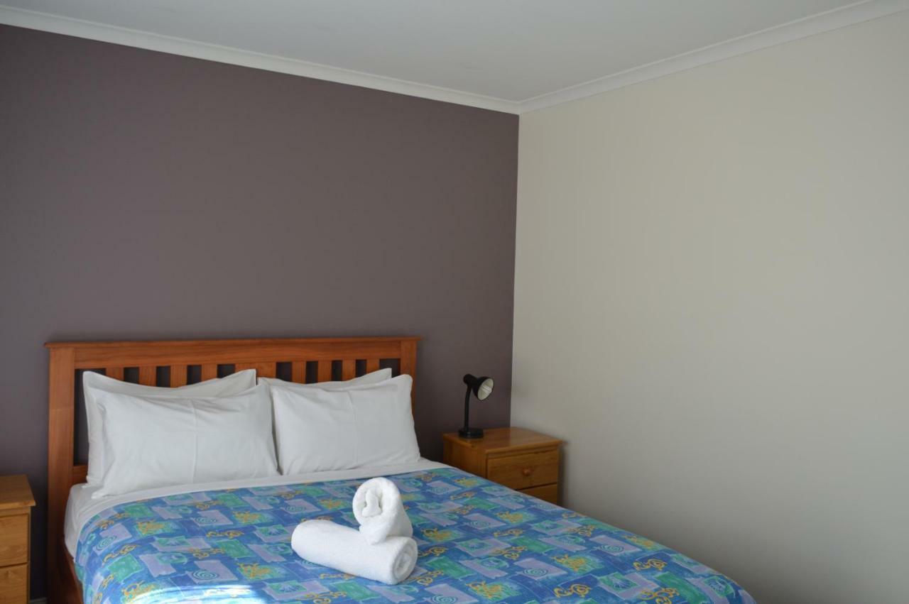 Woodbyne Resort Wimbledon Heights Buitenkant foto